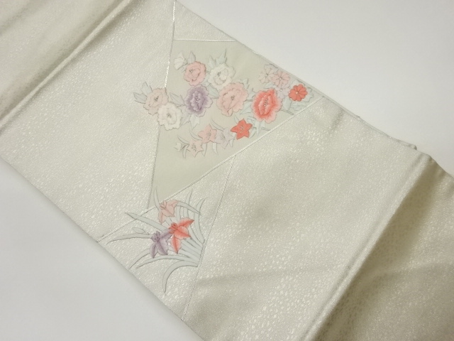 金駒刺繍花々模様名古屋帯